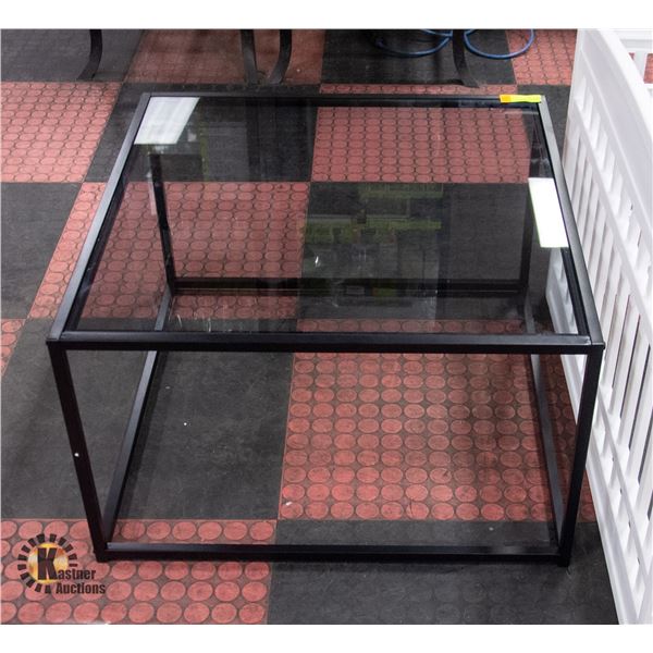 NEWLY ASSEMBLED SQUARE GLASS COFFEE TABLE H-16"