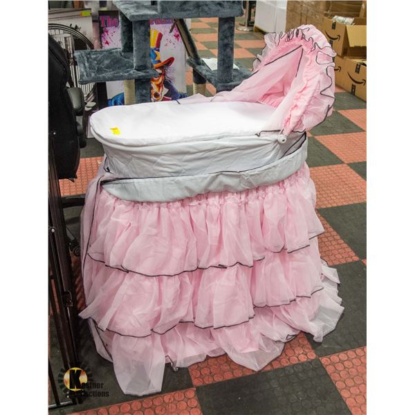 NEWLY ASSEMBLED DELTA CHILDREN CLASSIC SWEET-