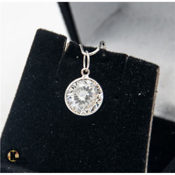 #2135-10 KT WHITE GOLD PENDANT W. 3CT 100 FACETS