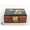 Image 1 : VINTAGE ASIAN ENAMELED LOCKING JEWELRY BOX
