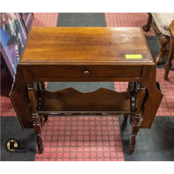 ANTIQUE SOLID WOOD MAGAZINE TABLE/