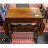 Image 1 : ANTIQUE SOLID WOOD MAGAZINE TABLE/
