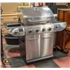 Image 1 : MASTER CHEF "ELITE" PROPANE BBQ W/COVER