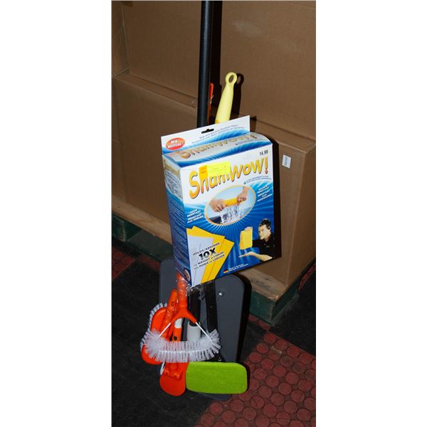 CLEANING SUPPLIES/TOOLS- BOX LOT ASST