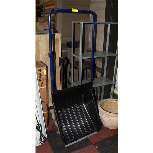 SNOW SHOVEL SLEIGH STYLE 61" X 22.5"