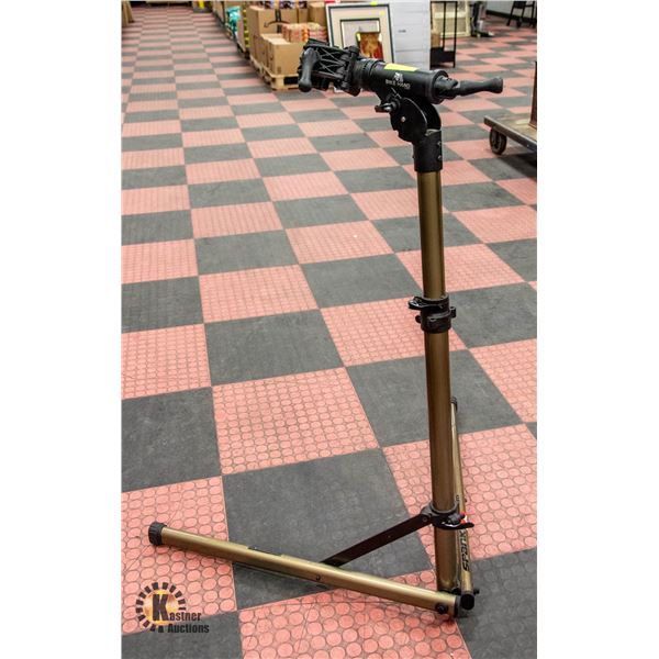 BIKE HAND TAIWAN SPANK BIKE STAND HOLDER