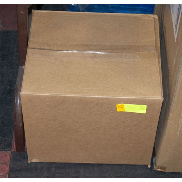 NEW WITH BOX 10 X 100 PCS SMALL VINYL EXAM GLOVES