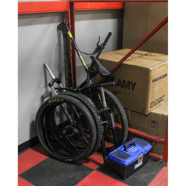 DISMANTLED ROCKY MOUNTIAN BIKE WITH