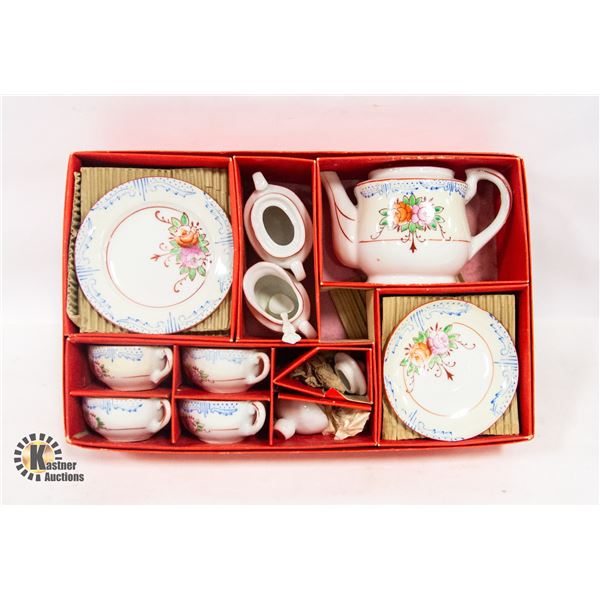 VINTAGE TOY TEA SET "COMPLETE"
