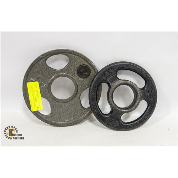 PAIR OF 2.5LB METAL PLATE WEIGHTS