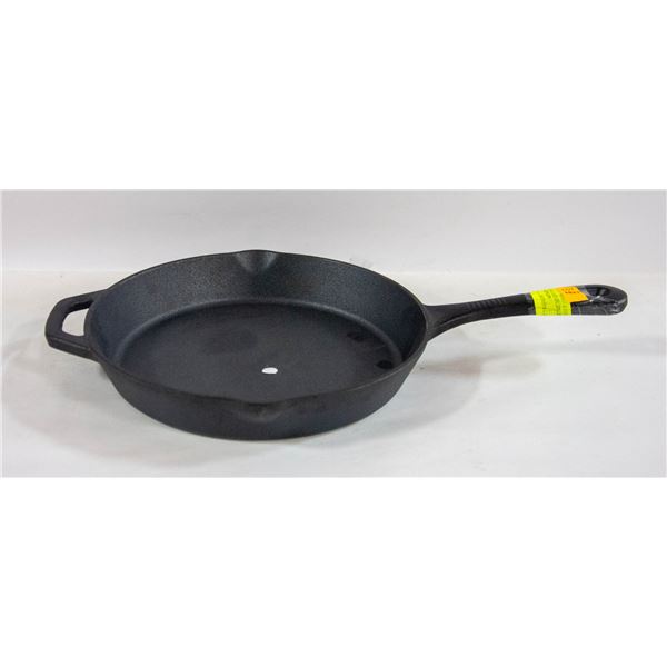 NEW PRE-SEASON 10" CAST IRON SKILLET / FRYING PAN