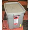 Image 1 : NEW RUBBERMAID 68 LITRE ROUGHNECK TOTE WITH LID