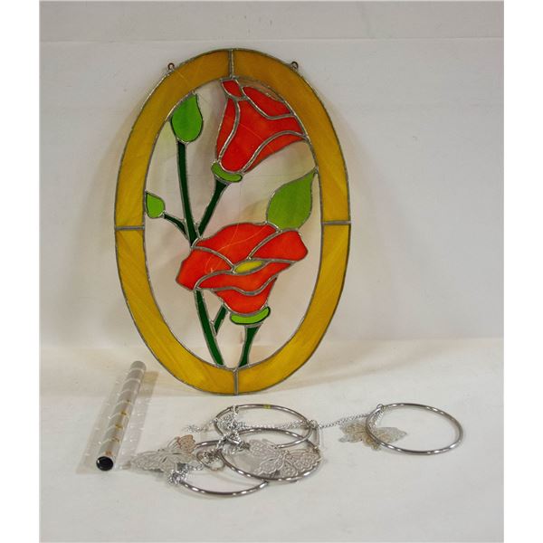 12" OVAL STAINED GLASS & BUTTERFLY WIND CHIMES