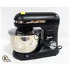 Image 1 : BLACK FRIGIDAIRE 8-SPEED MIXER WITH SPLASH