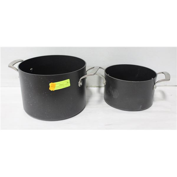 PAIR OF KIRKLAND SIGNATURE HARD ANODIZED POTS