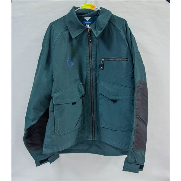 NEW DEC4THALON L GREEN WINTER COAT