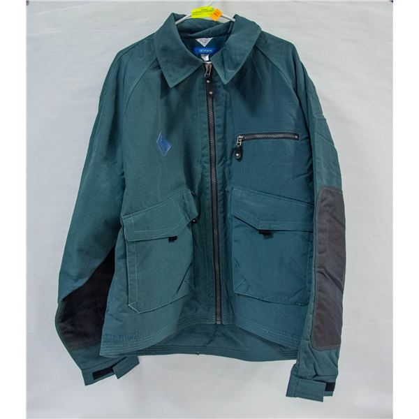 NEW DEC4THALON XXL GREEN WINTER COAT