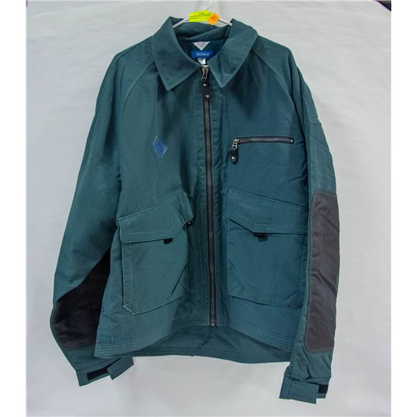 NEW DEC4THALON XL GREEN WINTER COAT
