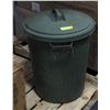 Image 1 : RUBBERMAID 17 GALLON GARBAGE CAN