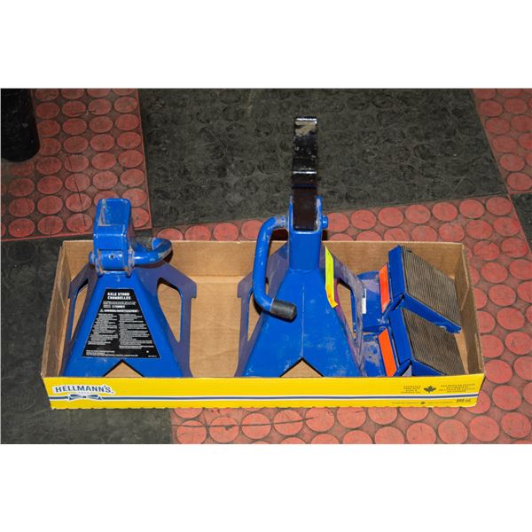 ESTATE TOOLS - 2 WHEEL CHOCKS+2 AXLE STANDS (1 IS