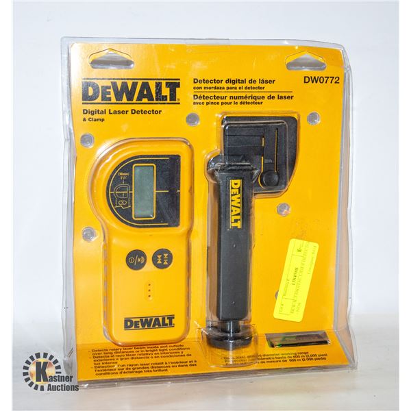 DEWALT DIGITAL LASER DETECTOR - NEW