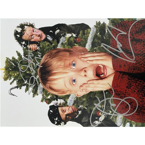 Home Alone cast signed movie photo