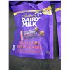 Image 2 : Cadbury Dairy Milk Fruit & Nut Candy Bars (5 x 152g)