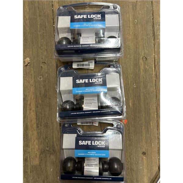 Set of Three Weiser Safe Lock Bed and Bath Knobs