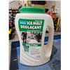 Image 1 : Windsor Surface Care Ice Melt Safe*T*Plus Plant & Concrete Care Formula Melts Down To -15°C   - 5.44