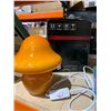 Image 2 : Orange Mushroom-Shaped Glass Table Lamp