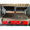 Image 2 : Avantco Double Panini Press Model SG-813E with Grooved Plates
