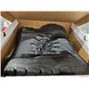 Image 2 : Staheekum Men’s Insulated Snow Boots, Size 9, Black
