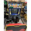 Image 7 : Namco Lucky & Wild Arcade Cabinet with Two-Player Setup