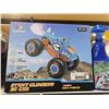 Image 1 : DEERC 4WD Power Stunt Climbing RC Car with Spray and Auto Demo