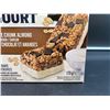 Image 3 : Quaker Yogourt Chocolate Chunk Almond Granola Bars 175g (5 bars) - Lot of 2