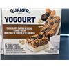 Image 3 : Quaker Yogourt Chocolate Chunk Almond Granola Bars 175g (5 bars) - Lot of 2