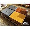 Image 2 : (4) Suitcases