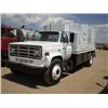 Image 1 : GMC 7000 S/A FUEL & LUBE TRUCK, s/n 1GDM7D1G7EVS42346: