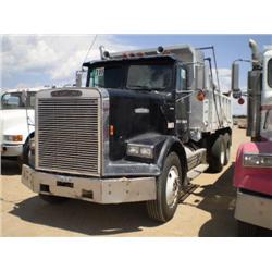 FREIGHTLINER FLC-12064 T/A DUMP TRUCK, s/n 1FUYYCYB5JP315784: