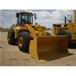 CATERPILLAR 960F WHEEL LOADER, s/n 4CL00282: