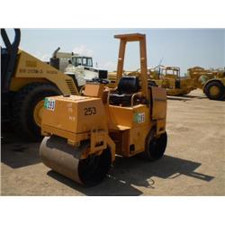 VIBROMAX 253 TANDEM VIBRATORY ROLLER, s/n JKC5300203: