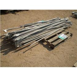 (25) SCAFFOLDING BRACES