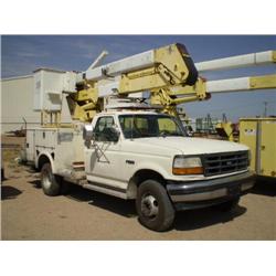 FORD F450 SUPER DUTY BUCKET TRUCK s/n 2FDLF47M0PLA83164