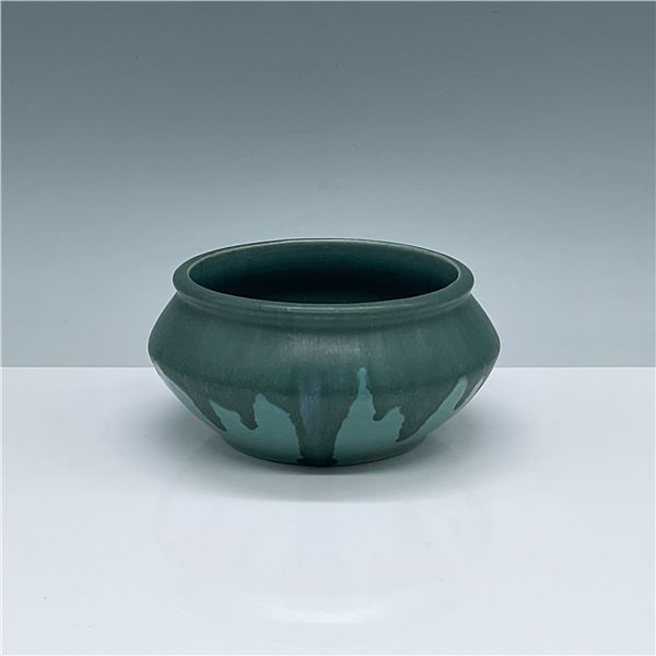 Roseville Pottery Carnelian I Bowl, Circa 1917