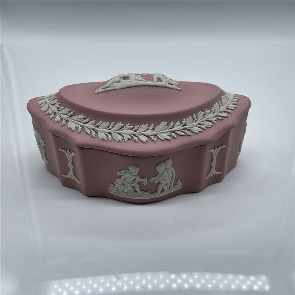 Wedgwood Jasperware Covered Vanity Box