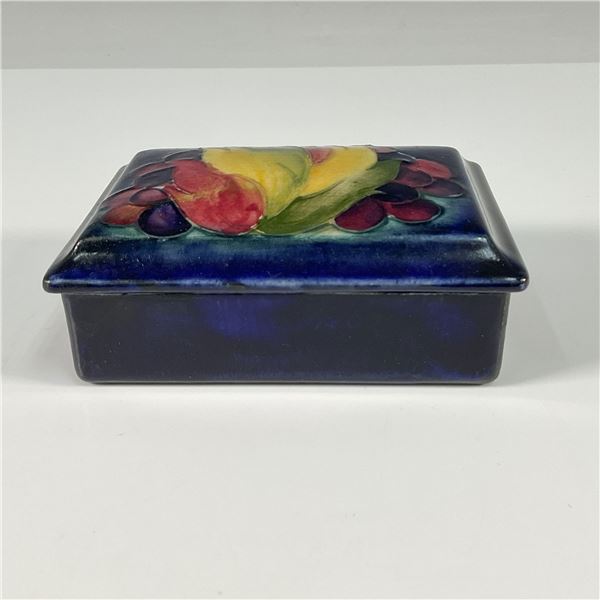 Moorcroft Pottery Lidded Box,  Leaf and Berry