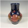 Image 2 : Moorcroft Pottery Pomegranate Vase