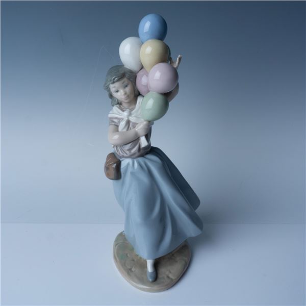 Lladro Porcelain Figurine, Balloons For Sale 01005141