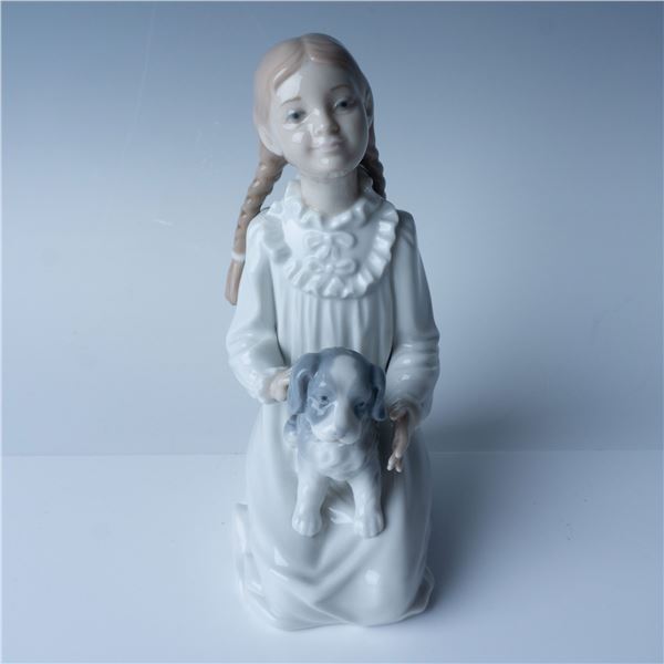 Nao by Lladro Porcelain Figurine, Girl with Dog 00171