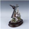 Image 3 : Andrea by Sadek Mockingbird Figurine on Wooden Base